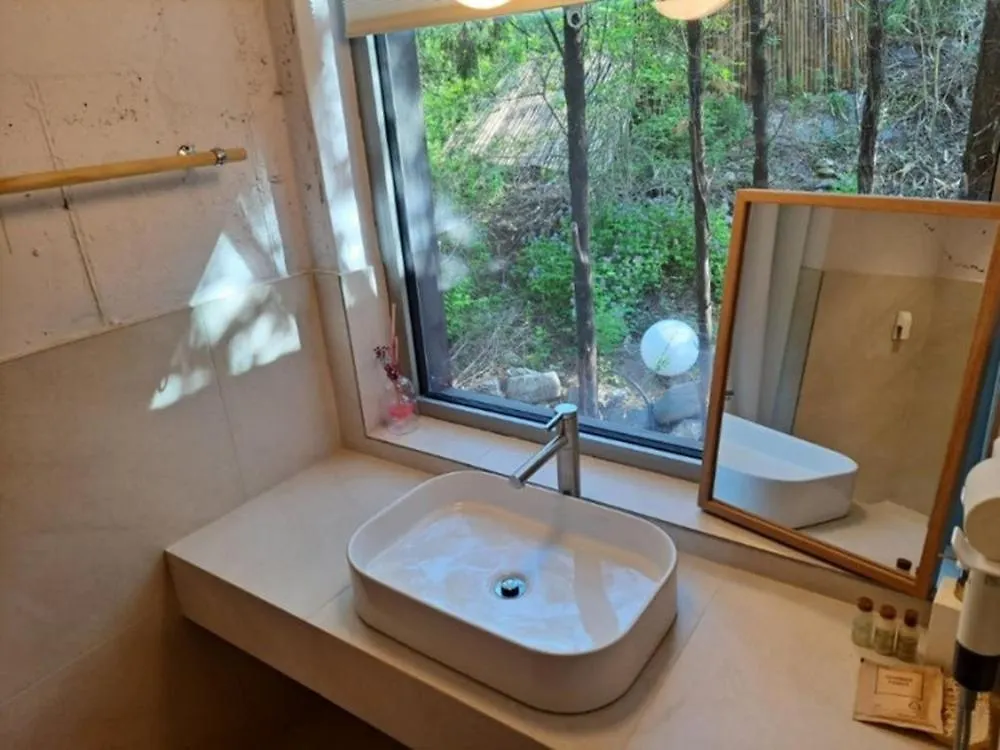 Stay 535 Incheon 0*,  South Korea